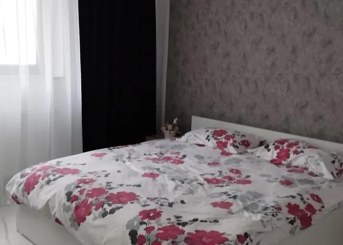 Tomis Promenada Apartament *